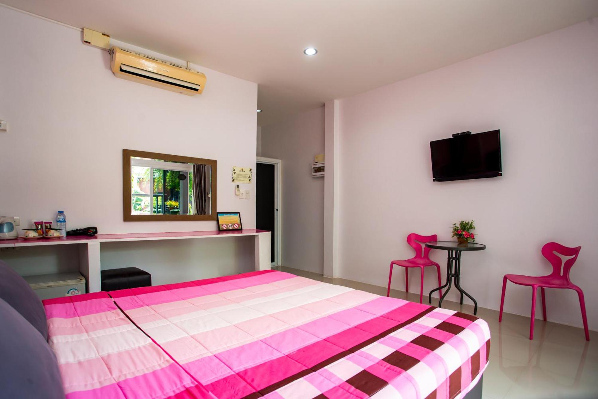 Hotel Baan Suan Mee Tang Chanthaburi Habitación foto